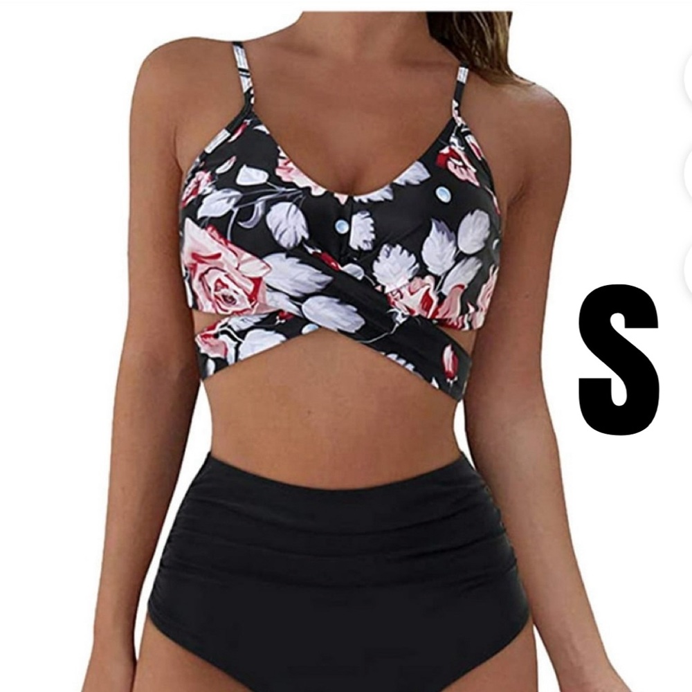 Wrap around Bikini size small.     M7